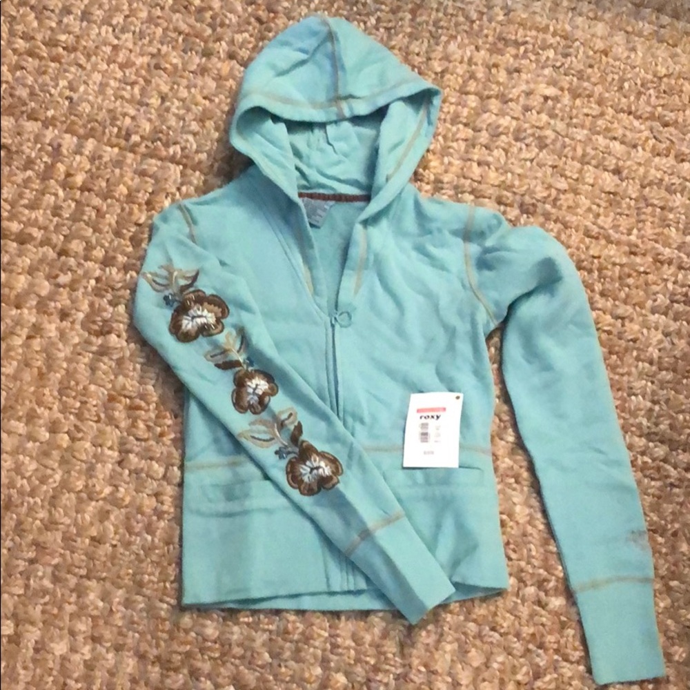 Roxy Zip-up